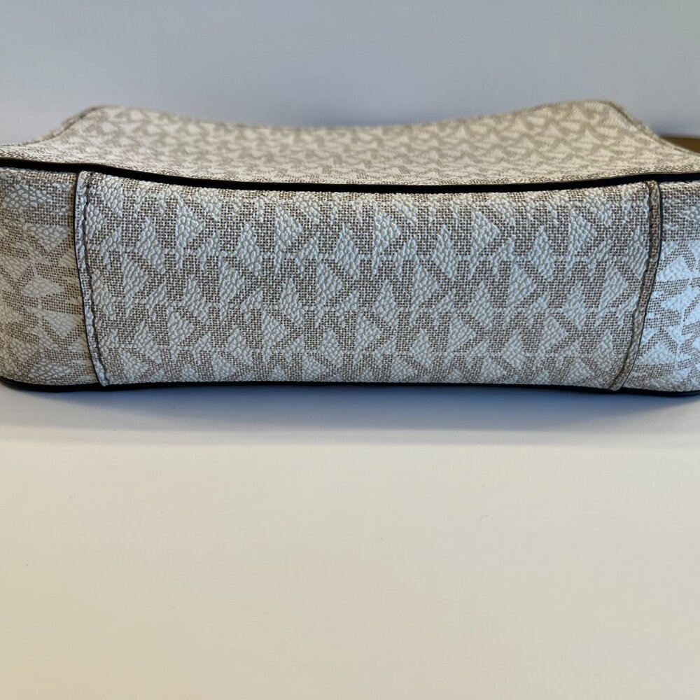 Michael Kors - Rare- Ginny Crossbody Bag W/ Orange Logo -Vintage - Picture 5 of 13